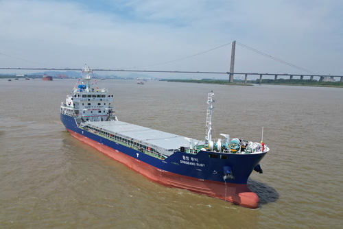 韓國(guó)4500T1號(hào)船開航-壓縮.jpg